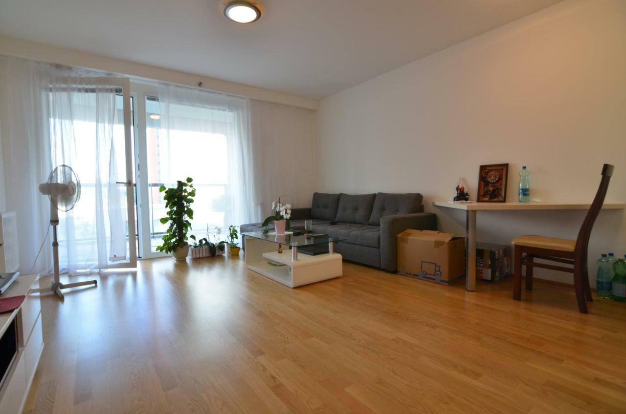 Apartment With Parking On Premise ウィーン エクステリア 写真