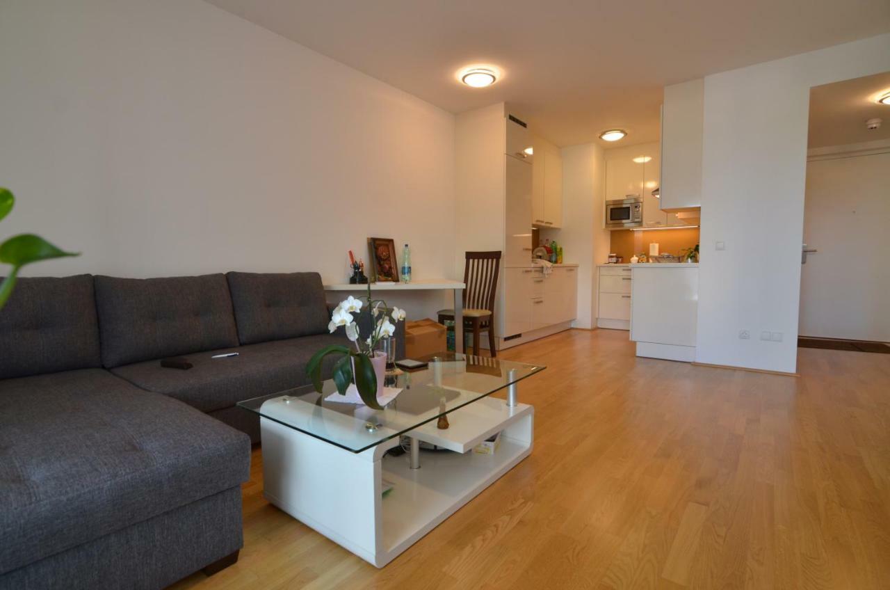 Vienna Dc Living Apartment With Parking On Premise エクステリア 写真