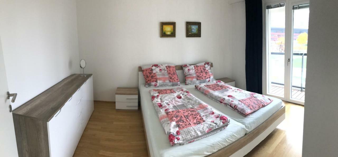 Apartment With Parking On Premise ウィーン エクステリア 写真