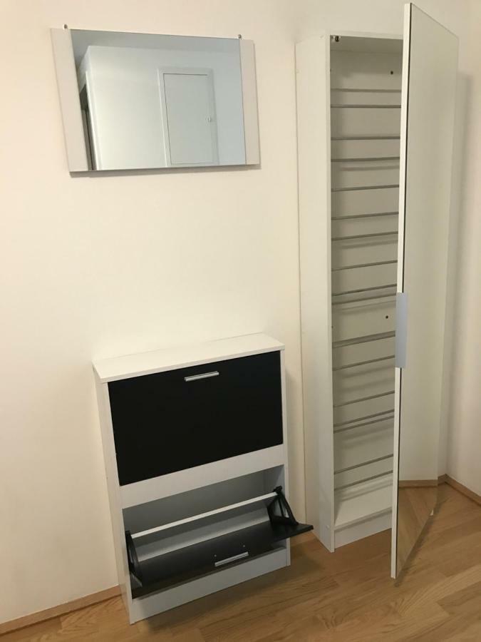 Apartment With Parking On Premise ウィーン エクステリア 写真