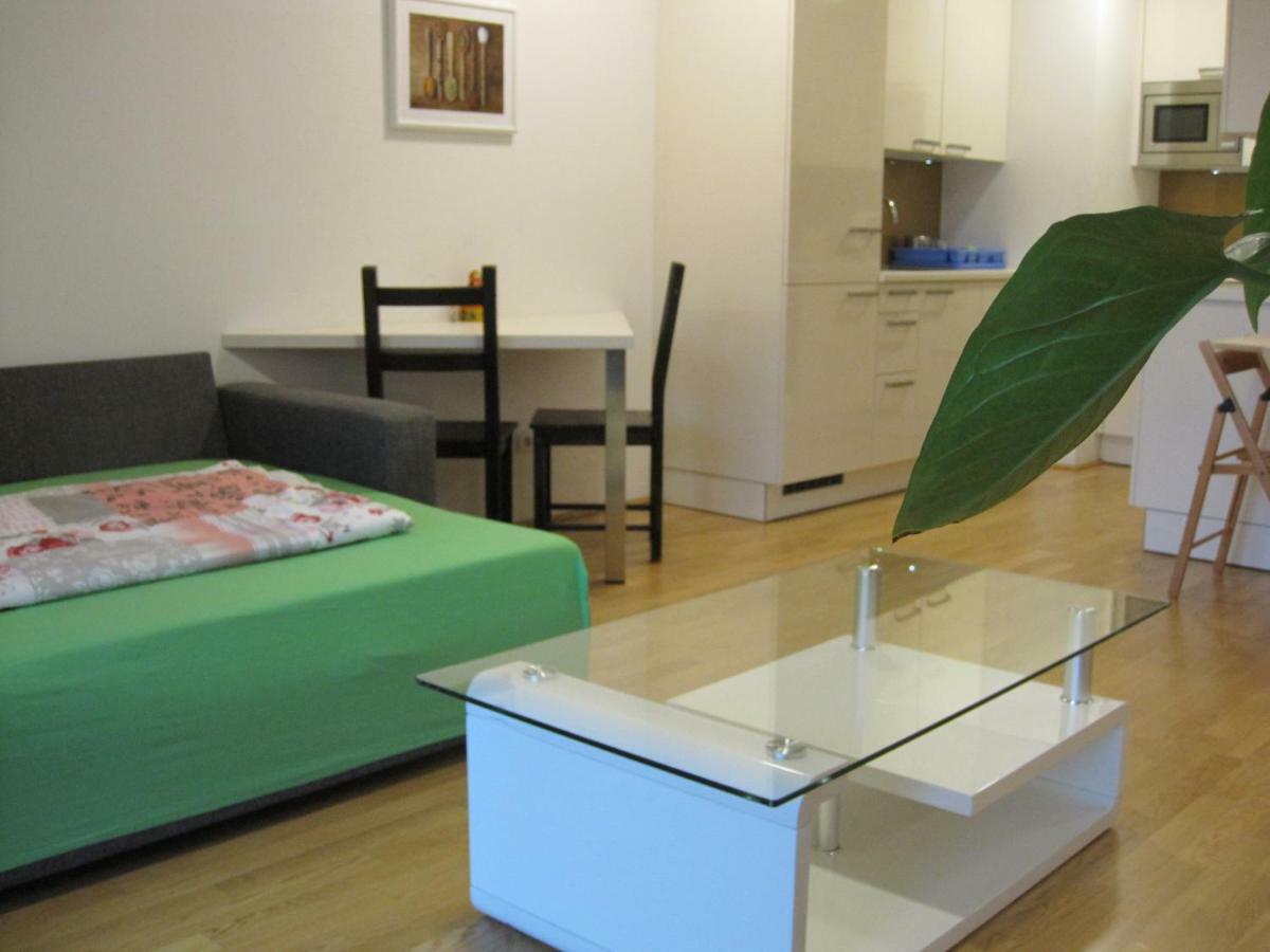 Apartment With Parking On Premise ウィーン エクステリア 写真