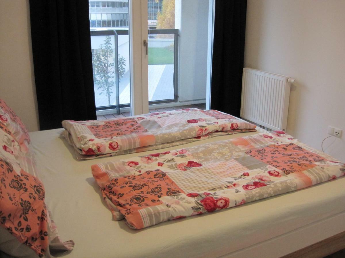 Apartment With Parking On Premise ウィーン エクステリア 写真