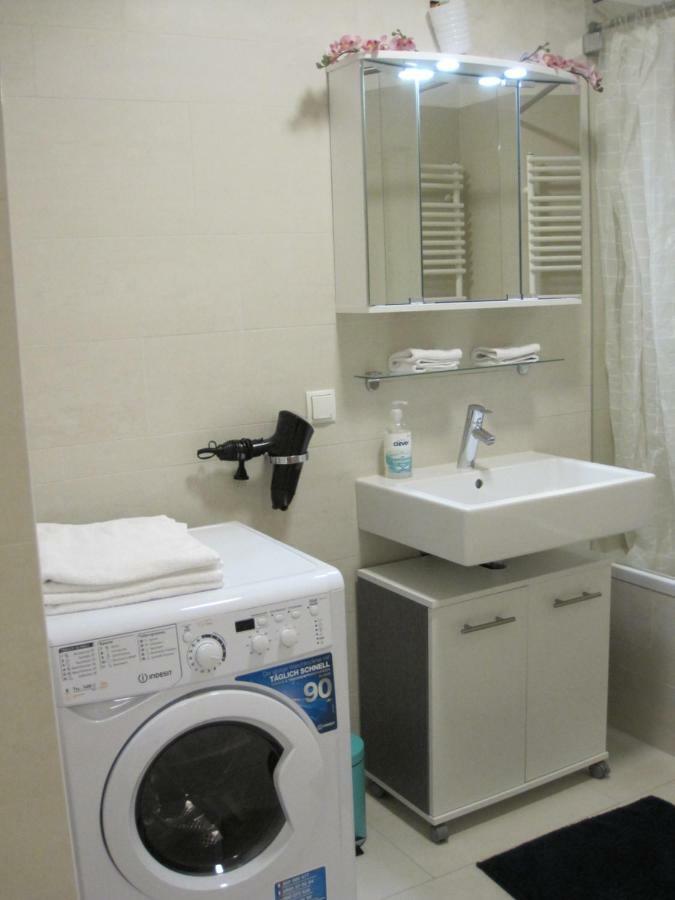 Apartment With Parking On Premise ウィーン エクステリア 写真